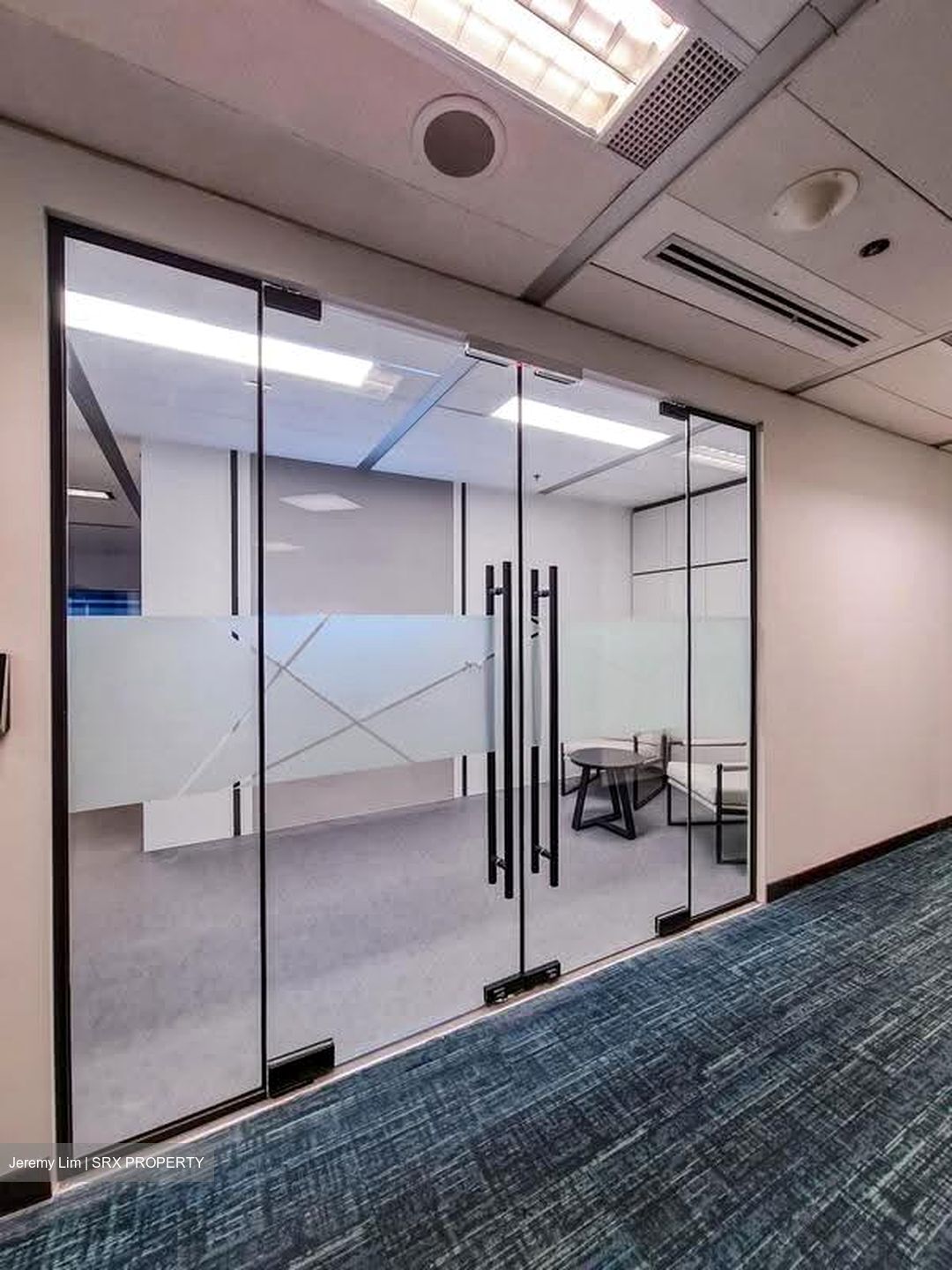Gateway East (D7), Office #630128191